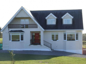  The Curragh B&B Country House Accommodation  Ньюбридж